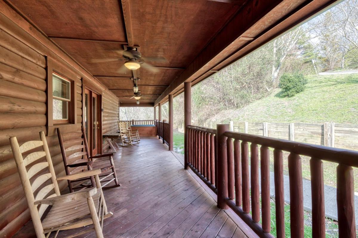 Cherokee Lodge Sevierville Eksteriør bilde