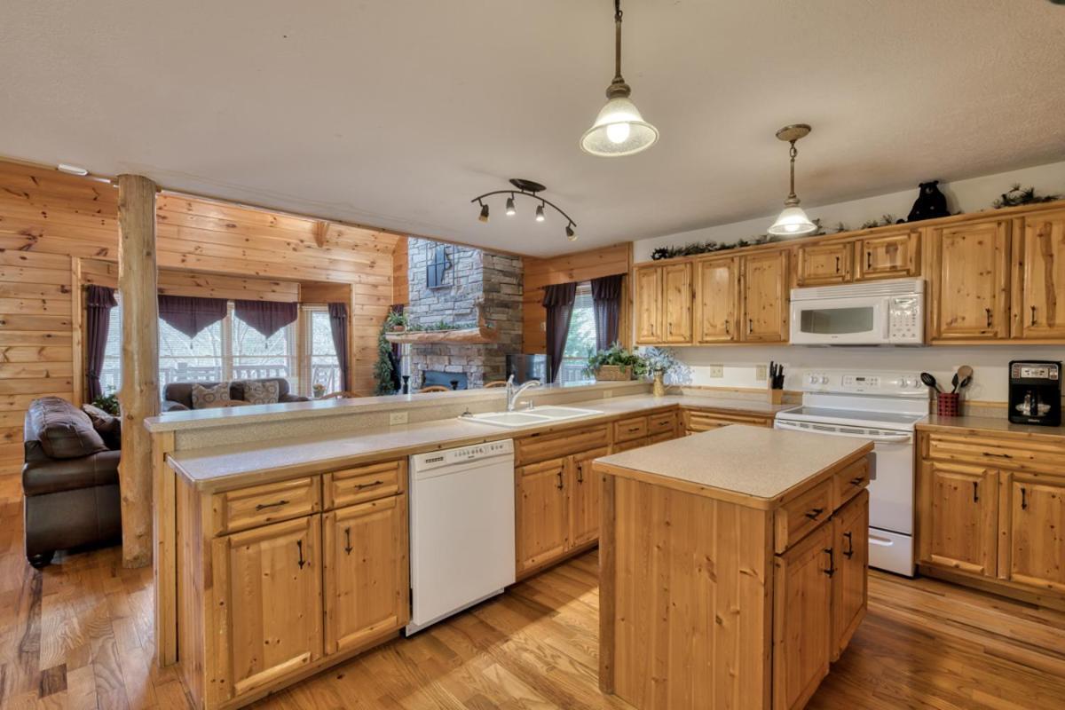 Cherokee Lodge Sevierville Eksteriør bilde